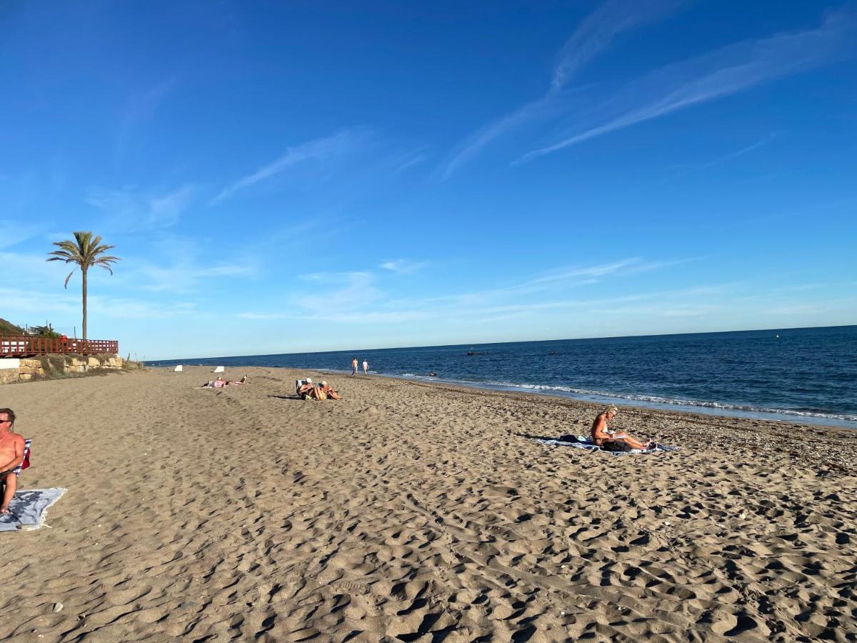 Beautiful Holiday Apartment 2 Bedroom Beach And Pool Malaga Marbella Calahonda Royale Mijas Costa Spain Экстерьер фото
